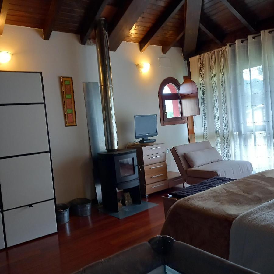 הוילה לאנס La Casa De Abajo מראה חיצוני תמונה
