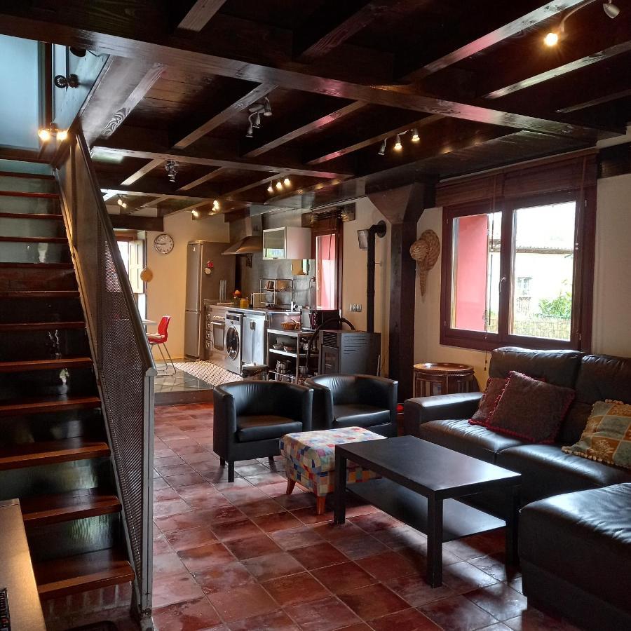 הוילה לאנס La Casa De Abajo מראה חיצוני תמונה
