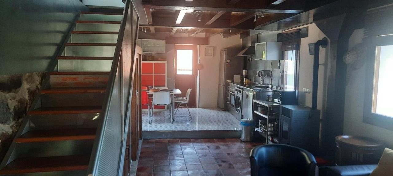 הוילה לאנס La Casa De Abajo מראה חיצוני תמונה