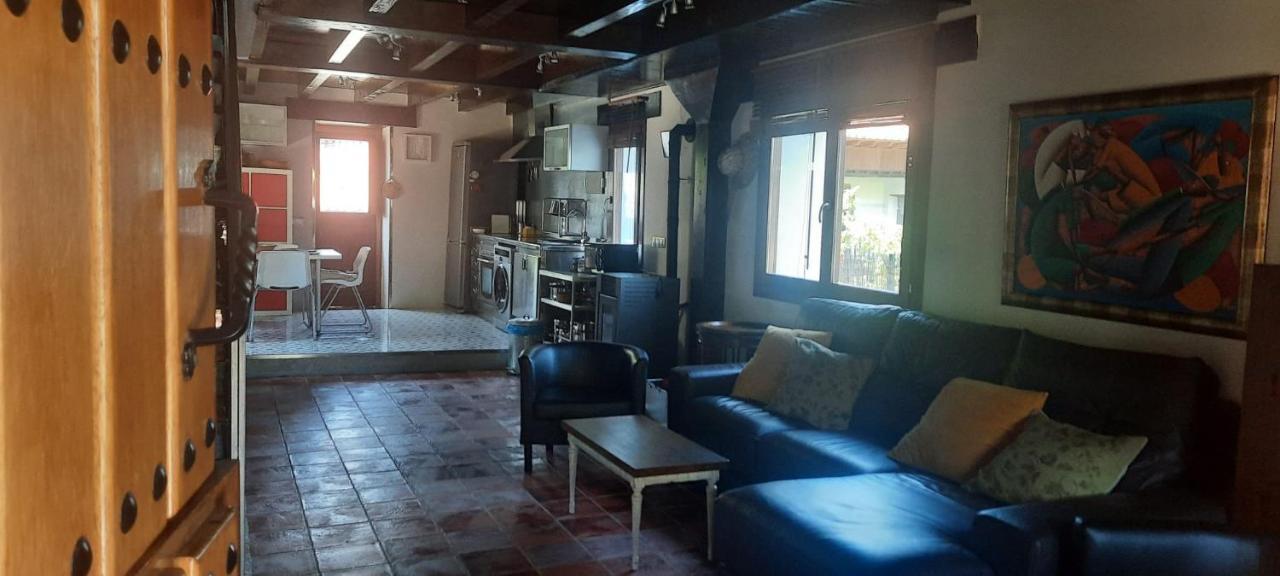 הוילה לאנס La Casa De Abajo מראה חיצוני תמונה